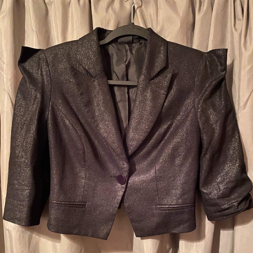 Cropped Blazer - Black